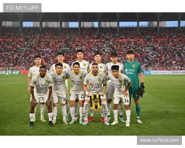 广州足球队团队协作变革引发热议共同追求胜利的新篇章